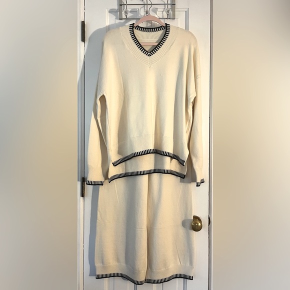 NWT CAKULO Women’s 2 Piece V-Neck Pullover Sweaters & Wide Leg Pants. Size: (XL) - Picture 4 of 15